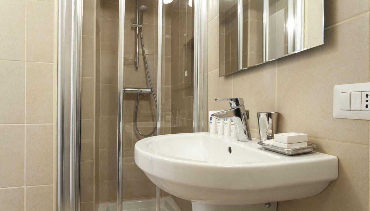 Italianway - Simonetta 5 Appartement Milaan Buitenkant foto